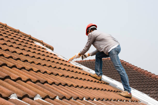 Fast & Reliable Emergency Roof Repairs in Slaton, TX